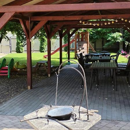 Levendula Apartmanhaz Hajduszoboszlo Exterior photo
